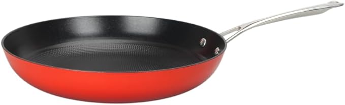 LAGUIOLE Lightweight Cast Iron Frying Pan 20 x 4 cm Optimal Heat Retention Durable Non-Stick Coating Elegant Design All Heat Sources Induction 100% Cast Iron Red - 20 cm Red