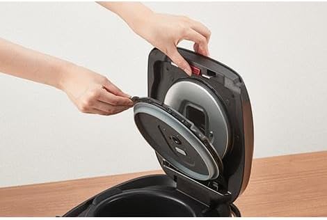 Newly released overseas rice cooker 220V-230V specification Tiger JPK-W18 10.0 cup Pressure IH Earthen pot heat storage coating Made in Japan