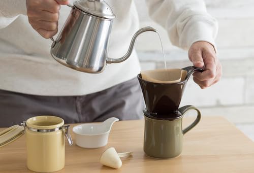 Zero Japan - Bee House Pour Over Coffee Dripper - Lead-Free &amp Cadmium-Free Ceramic Coffee Maker with Elegant Peek Hole Drip Cone Brewer Coffee Gifts Brewing Accessories - Tomato Standar Size