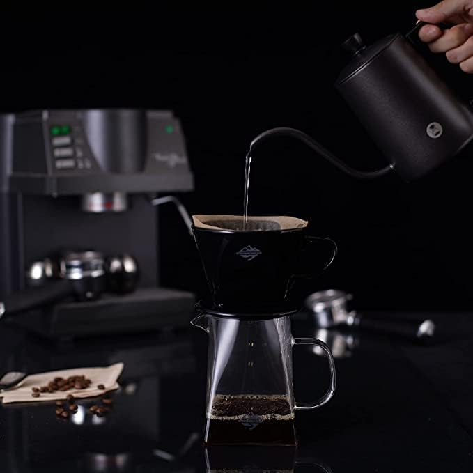 Pour Coffee Dripper Set Manual Drip Ceramic Coffee Maker 600ML Glass Carafe Ceramic Dripper Coffee Filters（Black）