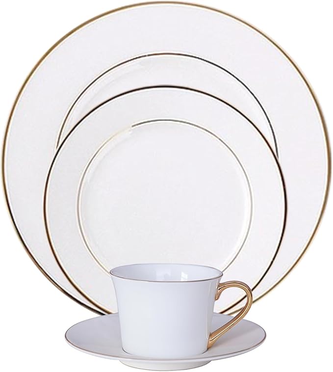 Light luxury Bone China Dinnerware Sets Service for 2Delicate afternoon tea Dinnerware SetSteak Dinner Plates Dish SetAs a gift for family members