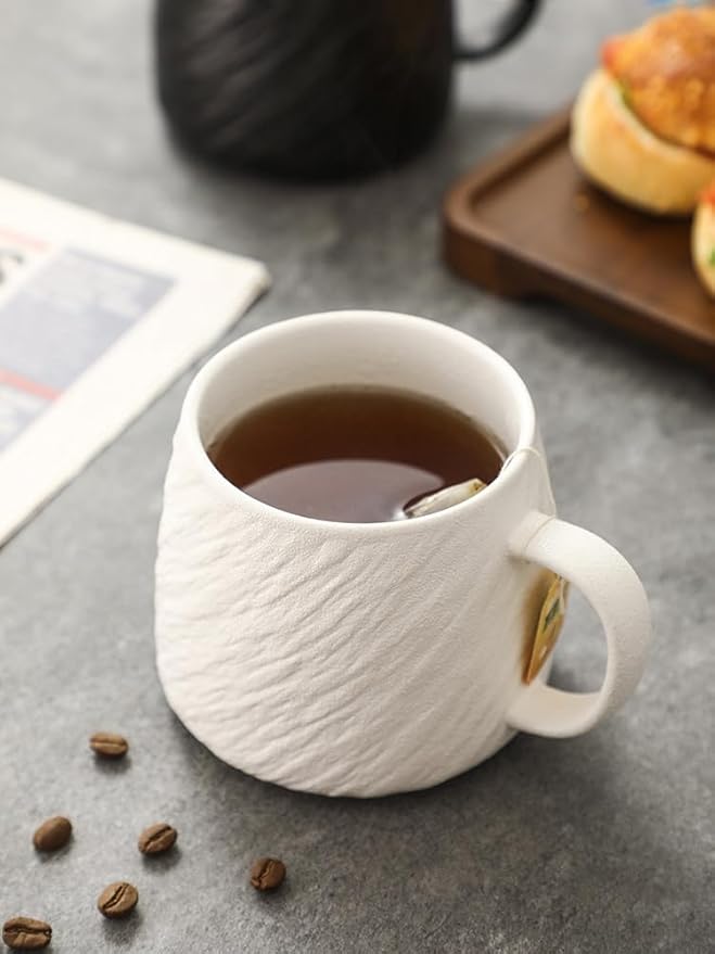 Matte Ceramic Dinnerware set with Mug for 4 20 Pieces Kitchen Plates and Bowls Set Porcelain Dish set for 4 Dishware Sets Stoneware Dinner Plates Set Platos de Cocina Vajilla