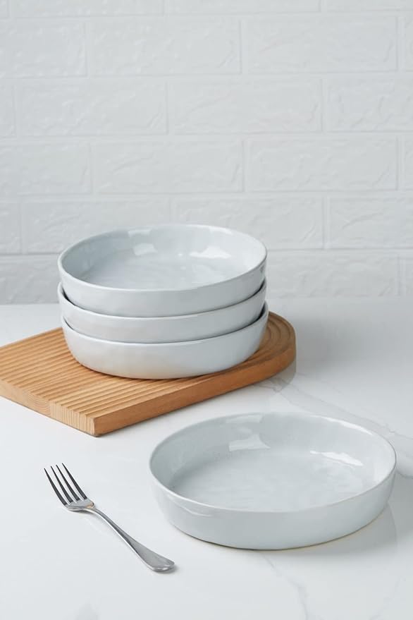 Famiware Mars Plates and Bowls Set for 4 16 Pieces Dinnerware Sets 8.5 Pasta Bowls for Serving Light Gray