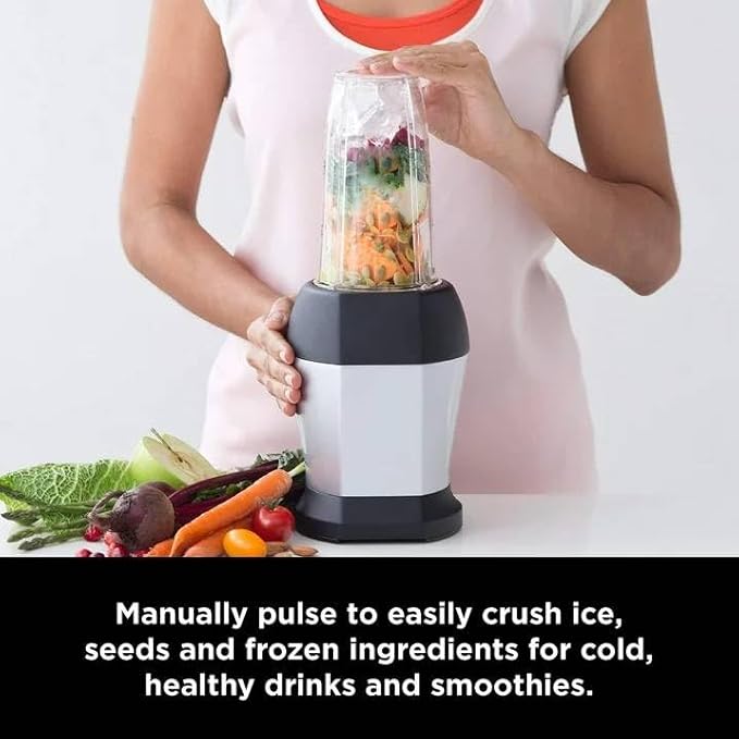 Personal Blender with 18oz and 24oz Cups 900W High-Power Mixer for Smoothies Shakes and Juices Black/Silver