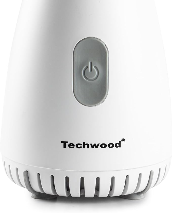 Techwood Personal Blender with Stainless Steel Blades Fruit Juicer Single-Button Operation for Smoothies Shakes and Soups