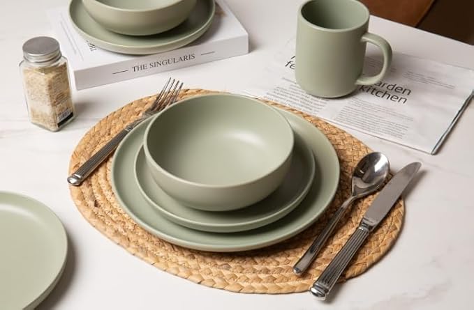 12-Piece Stoneware Dinnerware Set for 4 10 Plates &amp 7.5 Salad Plates &amp 5.9 Bowls Microwave &amp Dishwasher Safe Stackable Matte Glaze Kitchenware Chip &amp Scratch Resistant(Green)