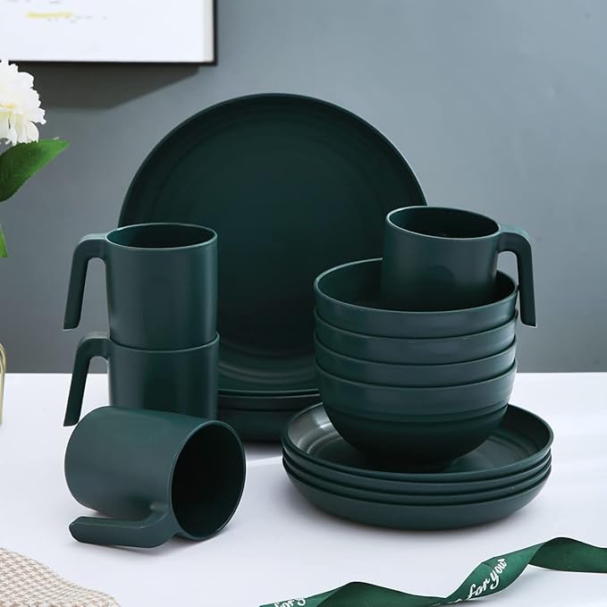 Kyraton 16-Piece Unbreakable Polypropylene Dinnerware Set Dark Green Microwave Safe