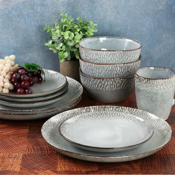 16 Piece Reactive Glaze Stoneware Dinnerware Set in Grey – Microwave &amp Dishwasher Safe Plates Bowls &amp Mugs Durable Everyday Dining Set