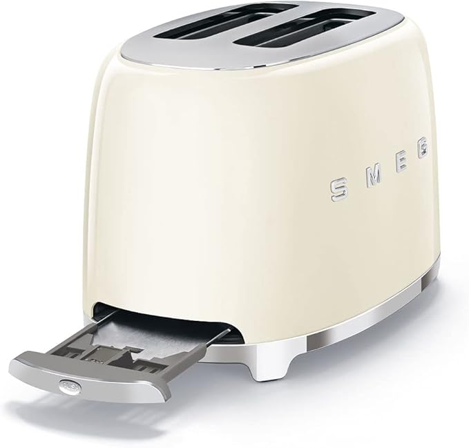 Smeg Retro Drip Coffee Machine and 2-Slice Toaster Bundle Cream