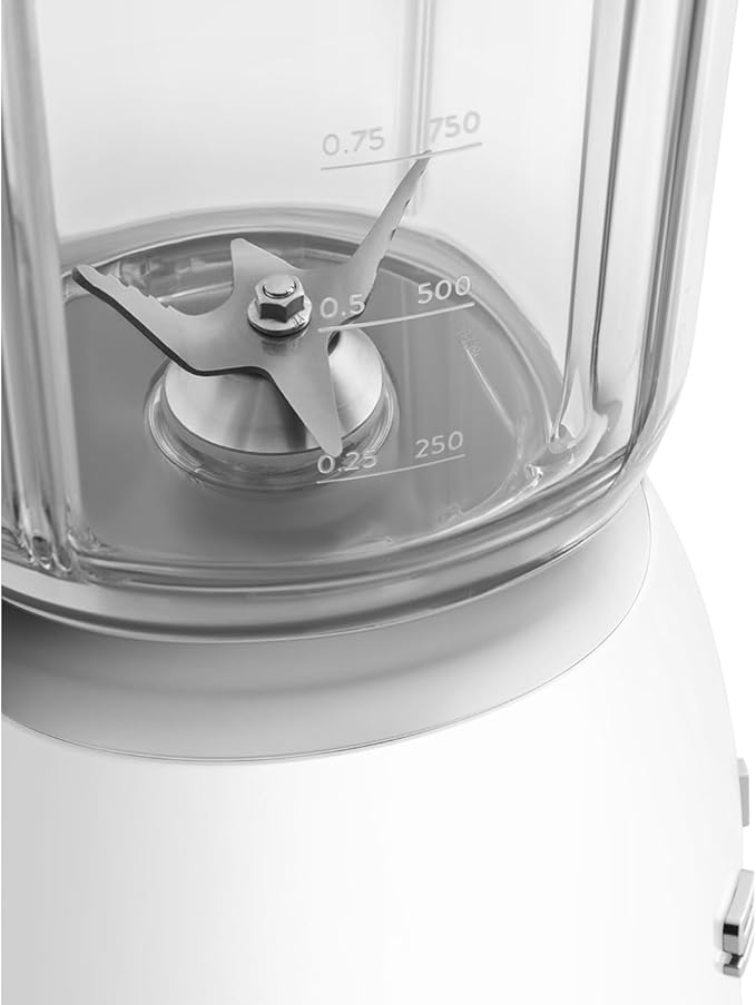 SMEG BLF03 Retro Style Blender – 600W Countertop Blender with 48 oz BPA-Free Jug 3 Speeds + Pulse Ice Crush &amp Smoothie Functions – 50s-Inspired Design-White
