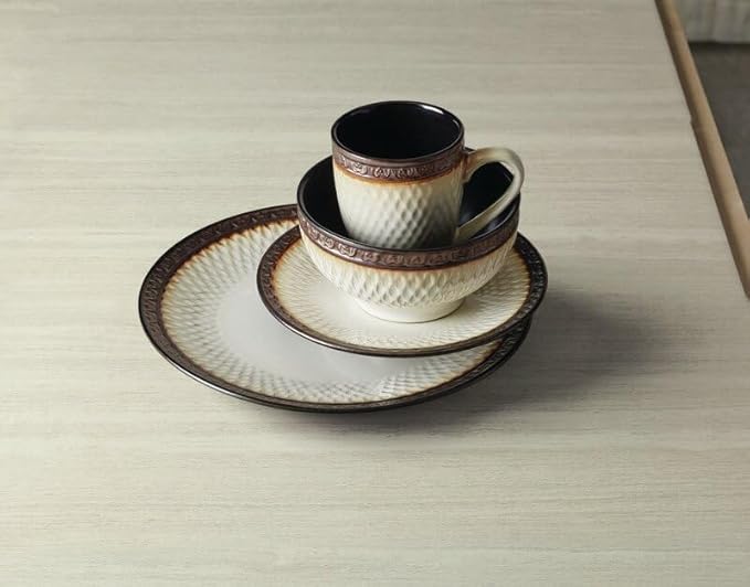 Gourmet Basics by Mikasa Sorrento 16-Piece Dinnerware Set - Service for 4 Dishwasher Safe Stoneware with Raised Grid Design - Casual &amp Stylish for Everyday Use or Formal Dining Ceramic Dish Set