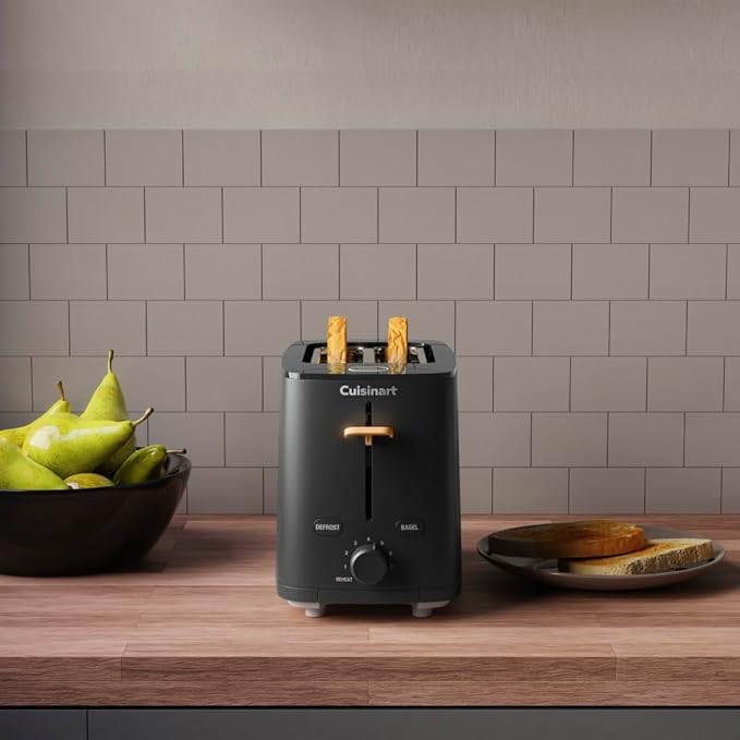 Cuisinart Soho™ Collection 2-Slice Toaster 7 Toaster Setting Defrost Reheat and Bagel Setting Convenient Rear Cord Storage Black CPT-7BK