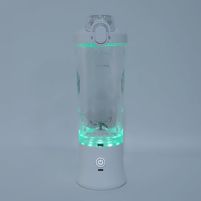 Portable Blender 600ml 18000RPM USB C Rechargeable Mini Juicer Cup with Stainless Steel Blades for Travel Gym Sports