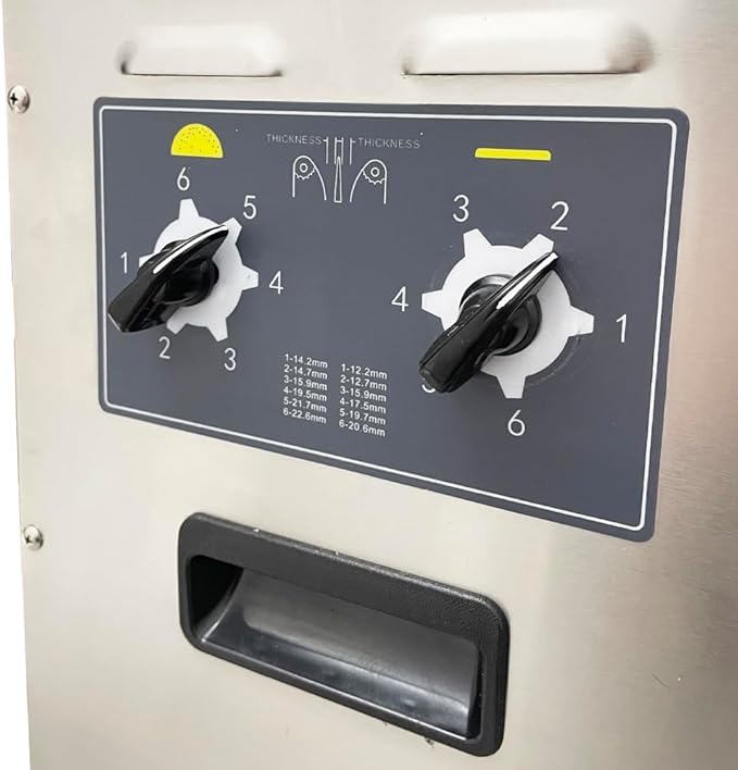 TECHTONGDA Commercial Burger Bun Toaster Electric Vertical Burger Baking Machine Automatic Conveyor Toaster for Burger Bun Bread Toast 2000W