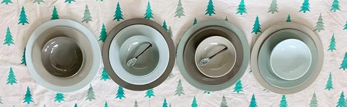 Bowla 12-Piece Melamine Dinnerware Set - Service for 4 (Winter green and beige)
