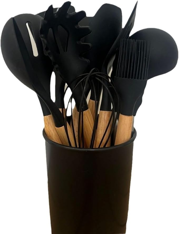 Silicone kitchenware 12-piece set with wooden handles and silicone covers. Non-stick pots and pans that can withstand high temperatures. Includes a storage bucket.