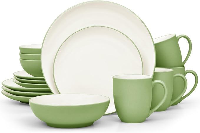 Noritake Colorwave Apple 16-Piece Coupe Set Service for 4 in Apple/Green