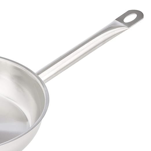 Amazon Basics 3-Piece Stainless Steel Aluminum-Clad Fry Pan Set Dishwasher Safe Induction Compatible Oven Safe to 500°F 8 9 1/2 and 12