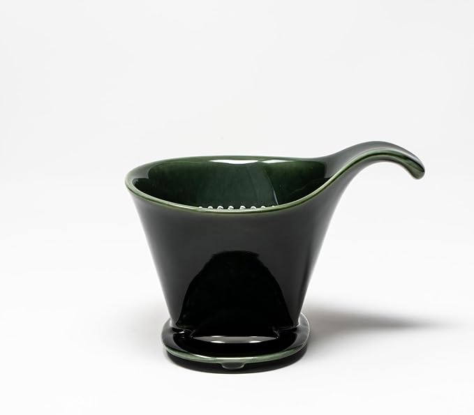Zero Japan - Bee House Pour Over Coffee Dripper - Lead-Free &amp Cadmium-Free Ceramic Coffee Maker with Elegant Peek Hole Drip Cone Brewer Coffee Gift Brewing Accessories - Antique Green Standard