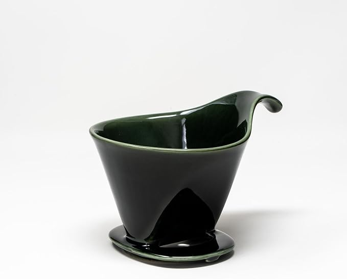 Zero Japan - Bee House Pour Over Coffee Dripper - Lead-Free &amp Cadmium-Free Ceramic Coffee Maker with Elegant Peek Hole Drip Cone Brewer Coffee Gift Brewing Accessories - Antique Green Standard