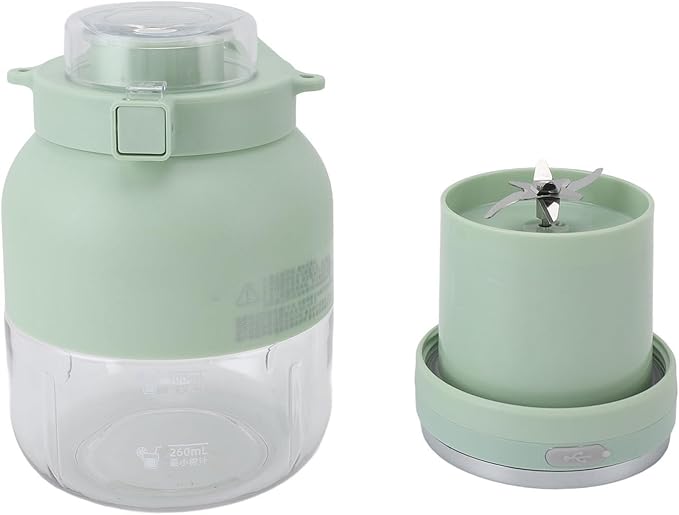 Dioche Portable Electric Juicer Cup with Lids for Outdoor Sports and Hydration in Light Green (Light Green)