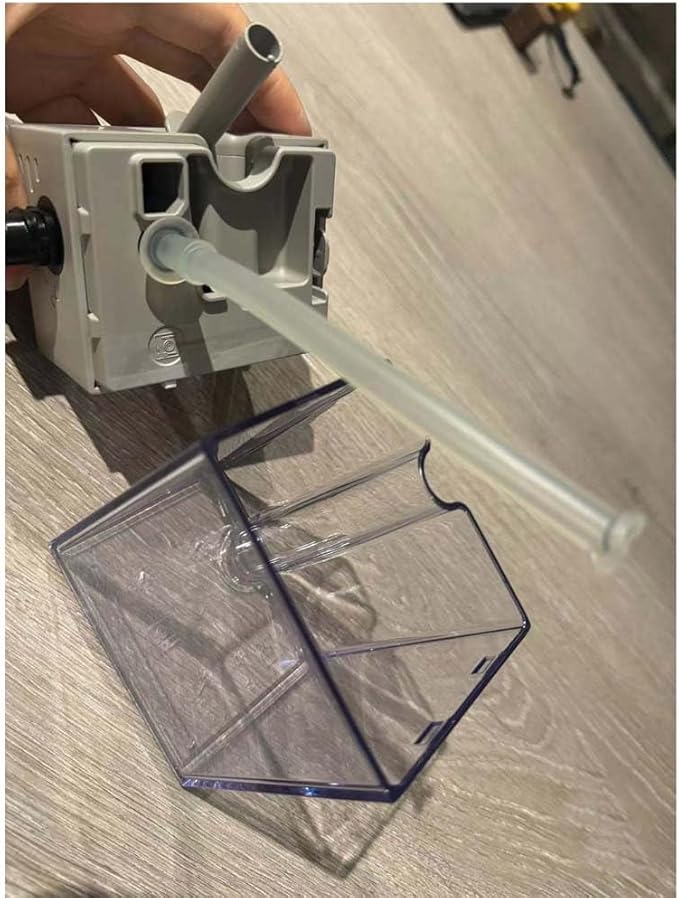 Suitable for Nestle NESPRESSO Capsule Coffee Machine F521 EN560 Milk Tank Complete Milk Tank