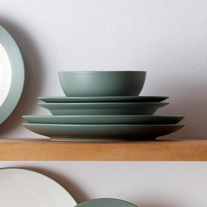 Noritake Colorwave Green 12-Piece Coupe Dinnerware Set Service for 4