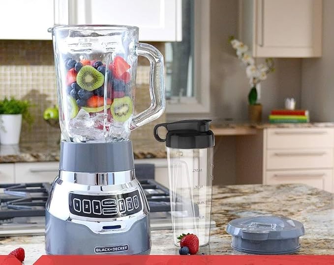Black+Decker Quiet Blender with 6-Cup Cyclone Glass Jar 3 Speeds + 3 Functions &amp Serrated Blade Technology for Faster Blending Pulse Button and 24-oz Personal Jar 900W (Renewed)