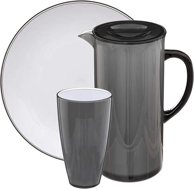 WELL HOME MOBILIARIO &amp DECORACIÓN WellHome grey polystyrene dinnerware set.