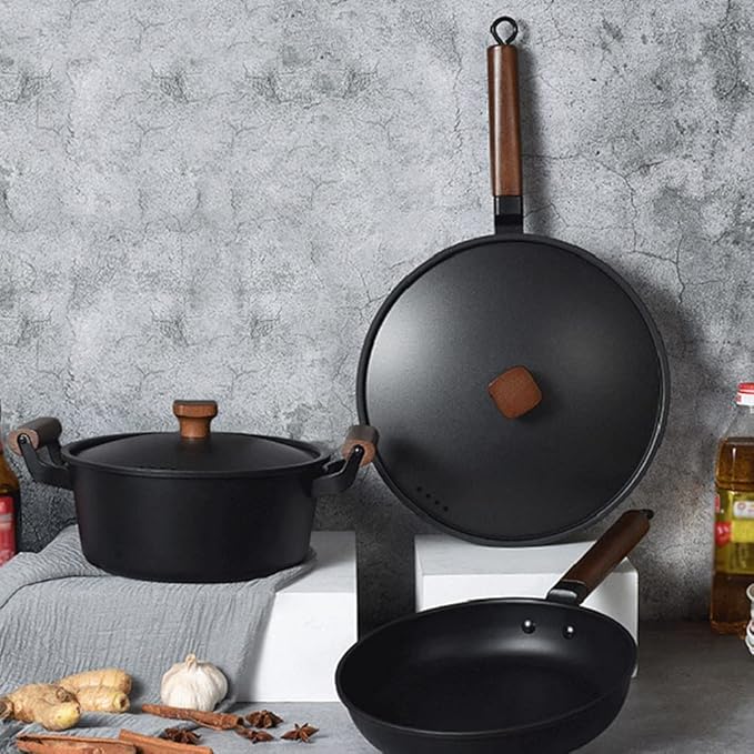Cookware Non-stick Frying Pan Cooking Cookware Set Kitchen Egg Frying Pan Multifunctional Soup Pot Iron Pot Cookware Set Cookware