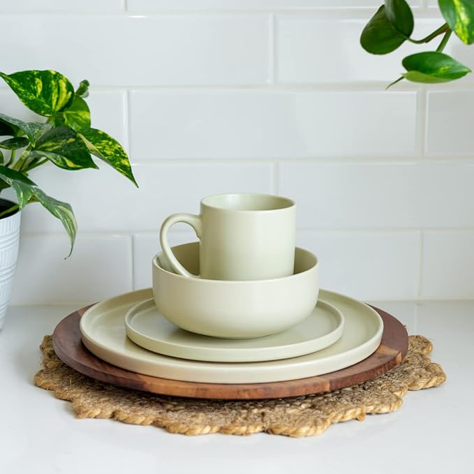 Everything Kitchens Modern Flat 16-Piece Dinnerware Set | Beige