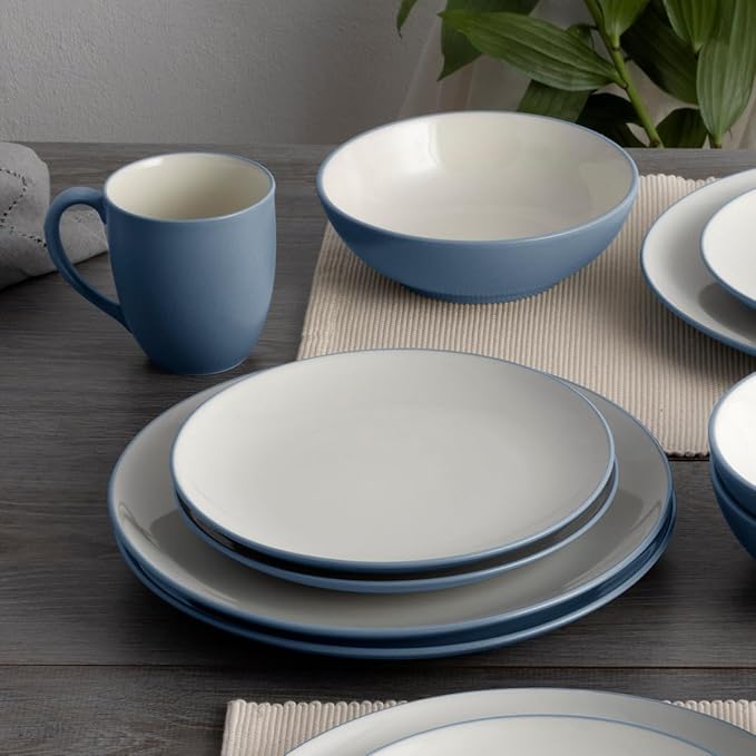 Noritake Colorwave Ice 16-Piece Coupe Set Service for 4 in Blue/Ice