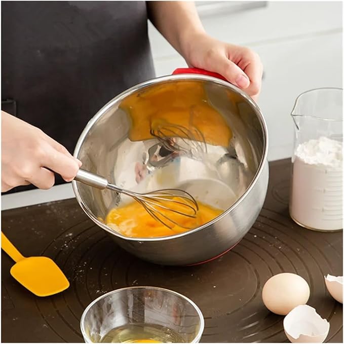 Stainless Steel Salad Mixing Bowl With Scale Non-Slip Silicone Lid Base Egg Beater Fruit Bowls Kitchen Utensils(22cm)