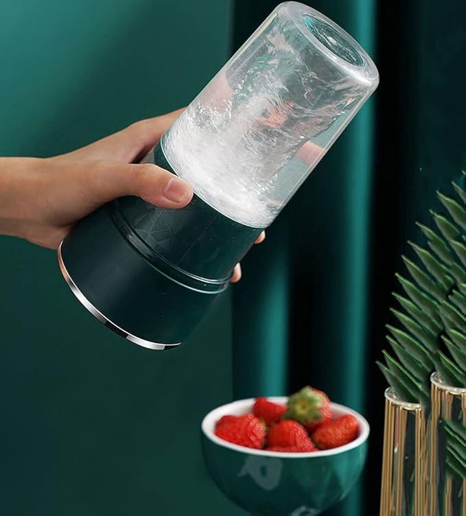 Portable Blender Personal Blender with Rechargeable USB Made with BPA-Free Material Portable Juicer (Color : Green)