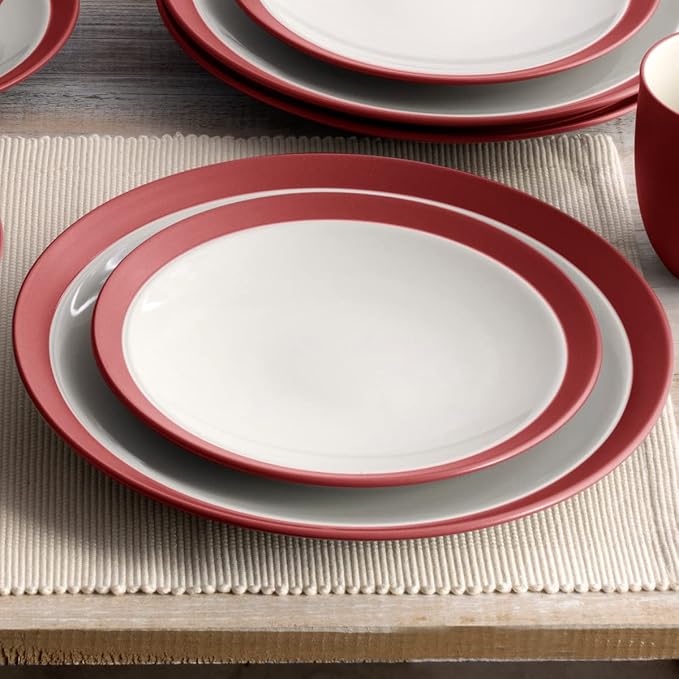 Noritake Colorwave Raspberry 4-Piece Coupe Place Setting Service for 1