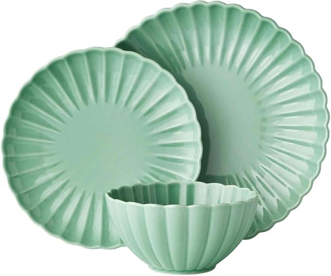 Colette Scallop Green 12-Piece Stoneware Dinnerware Set