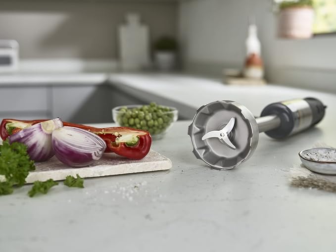 Kenwood Triblade XL+ Hand Blender Removable Steel Bar Equipped with Whisk Chopper and Measuring Cup with 0.75 L Handle Power 1000 Watt Grey