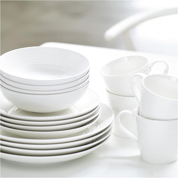 Royal Doulton Exclusively for Gordon Ramsay Maze White 16-Piece Dinnerware Set