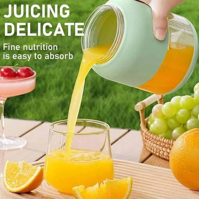 Electric Citrus Juicer 28 Oz with Straw &amp Two Lids High Capacity Rechargeable Wireless Blender Portable Mini Blender for Smoothies Shakes Food Prep &amp Frozen Blending (2Pcs)