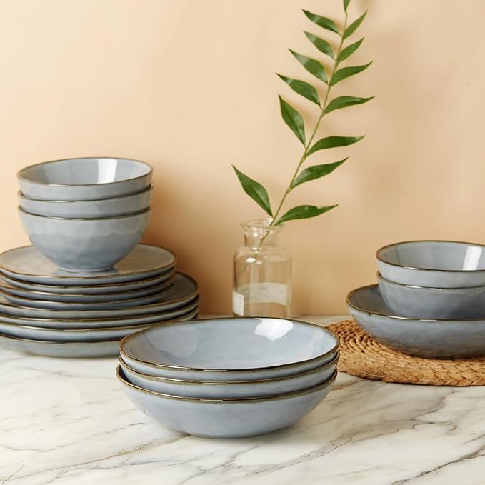 Famiware Ocean Round Plates and Bowls Sets for Kitchen 16-Piece Dinnerware Sets for 4 Reactive Glaze Blue