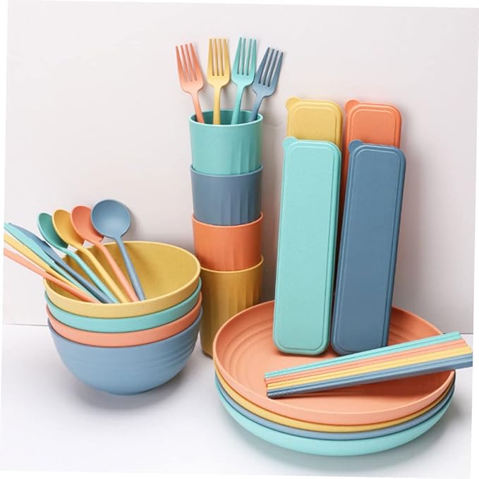 PRETYZOOM 4Sets Portable Wheat Straw Tableware Creative Kitchen Supplies for Rice Soup and Salad Microwave Safe Dinnerware Set with Bowls Plates and Cutlery for Home