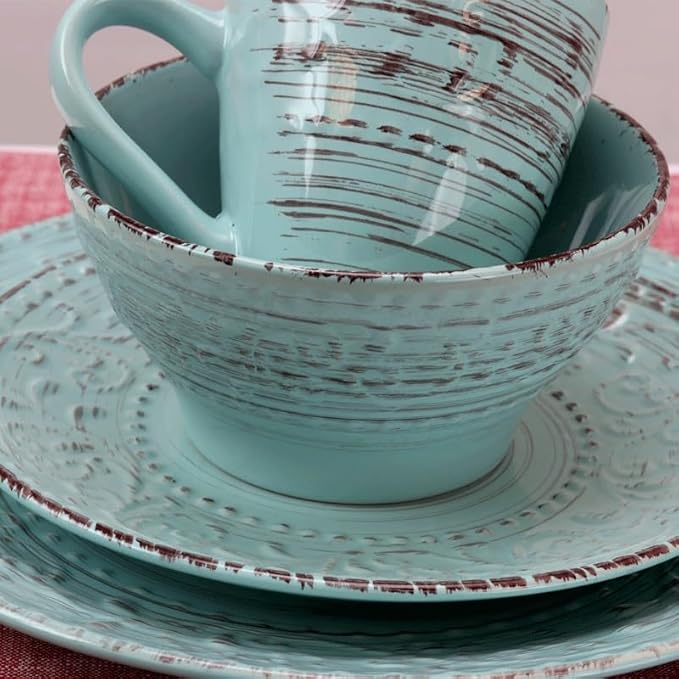 16-Piece Household Dish Set Dinnerware Set Salad Plates Bowls and Mugs Beautiful Tableware