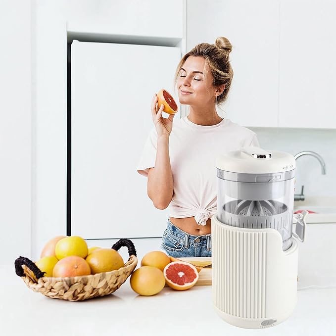 Portable Blender Electric Juicer Machine USB Rechargeable Juicer 360 Degree Motor Juice Squeezer Personal Blender with Top Lid and Brush for Lemon Orange Citrus