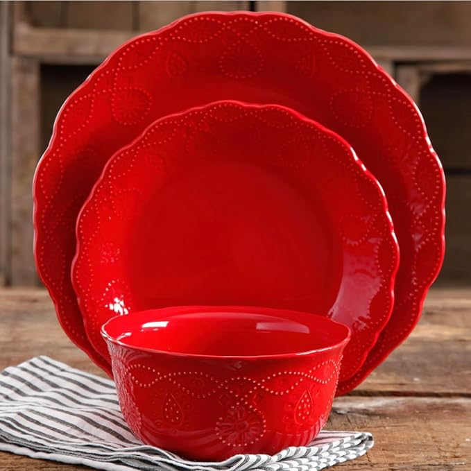 Gorgeous Cowgirl Lace 12-Piece Dinnerware Set Red