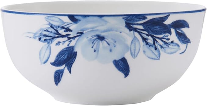 Mikasa Darcy Bone China Lightweight Chip Resistant 12 Piece Dinnerware Set Service for 4Blue and White