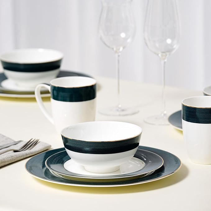 16-Piece Fine Bone China Dinnerware Set Dinner PlatesBowls and Mugs Set Dishware Set for 4 With Selected Christmas Premium Red and Green pattern White Embossed Spot Ornament and Gold Rim