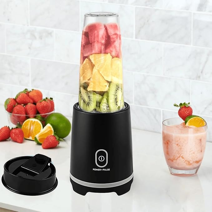 Black Single-Serve Blender with 1 Travel Lid Portable Blender for Shakes and Smoothies Stainless Steel Blades 16 oz New