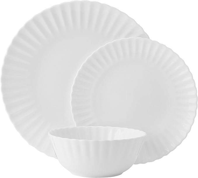 Mikasa Isadora Scalloped Bone China Lightweight Chip Resistant 12 Piece Dinnerware Set Service for 4