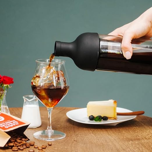 Hario Cold Brew Coffee Wine Bottle 650ml Black