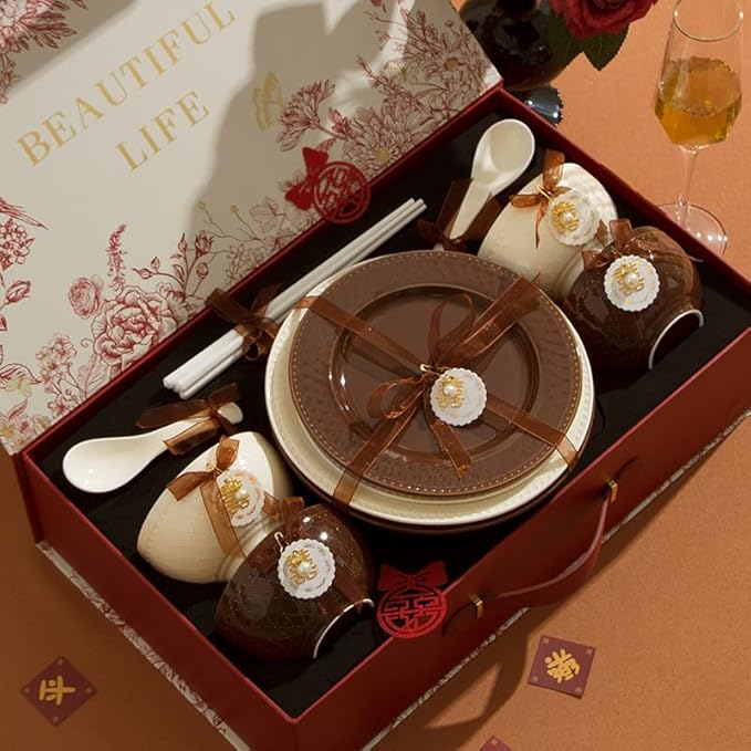 Ceramic Dinnerware Set Brown and White 11-Piece Gift Box Set with 2 Bowls 2 Cups 2 Plates Vintage Embossed Lace Pattern Light Luxury Retro Style